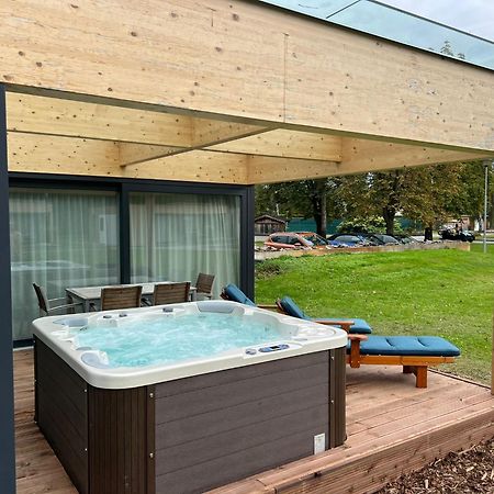 Villa Resort & Organic Spa - Luxusni Apartman S Virivkou Ceske Budejovice Buitenkant foto